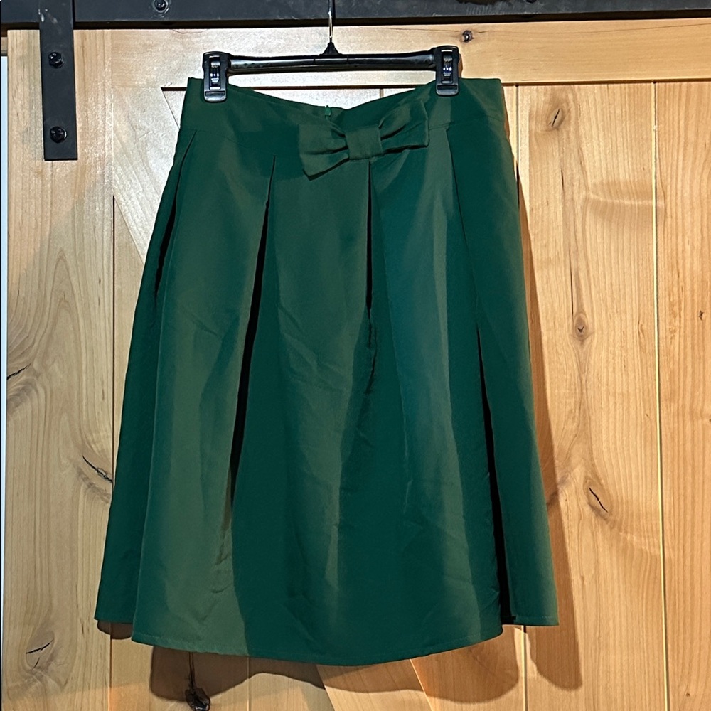 Elegant Green A-Line Skirt